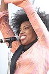 NEW YORK - MAY 8:Macy Gray performs  at the American Express &quotLive At The Battery&quot Concert during the 2004 Tribeca Film Festival May 8, 2004 in New York City. <br>  (Photo by Rob Rich/Getty Images) 
