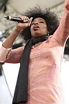 NEW YORK - MAY 8:Macy Gray performs  at the American Express &quotLive At The Battery&quot Concert during the 2004 Tribeca Film Festival May 8, 2004 in New York City. <br>  (Photo by Rob Rich/Getty Images) 