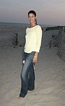 Amanda  Richman at the annual Hamptons Clambake at Flying Point Beach in Watermill on 7-11-04<br>photo by Rob Rich copyright 2004 516-676-3939 robwayne1@aol.com