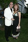 Bobby and Jill Zarin at the Southampton residence of Jeff Furman on 6-19-04<br>photo by Rob Rich copyright 2004   516-676-3939