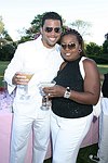 Al Reynolds and fiancee' Star Jones at the God's Love We Deliver Mid Sumer Drinks party on 6-12-04 at the Southampton Estate of Don Burns and Gregg Connors  all photos by Rob Rich copyright 2004 516-676-3939