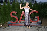 Barbara Siemer at JLXBistro for the &quotSave the Sign&quot benefit in Sag Harbor on 6-17-04. photo by Rob Rich copyright 2004<br>516-676-3939 robwayne1@aol.com<br>112 12th. AVe, Sea Cliff, N.Y.11579