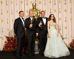 Academy Award�-winners Donald Graham Burt and Victor Zolfo (left to right center) with presenters (left to right) Daniel Craig and Sarah Jessica Parker backstage at the 81st Academy Awards� are presented live on the ABC Television network from The Kodak Theatre in Hollywood, CA, Sunday, February 22, 2009.
