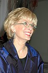 Leslie Stahl  at the 10th.Anniversary of the Ovarian Cancer Research Fund at the Metropolitan Pavillion on November 4, 2004 in Manhattan, N.Y <br>(photo by Rob Rich/ The Everett Collection)