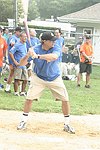 Stewart Lane at the Artist and Writer's Annual Softball game in Easthampton on 8-21-04.  photo by Rob Rich copyright 2004 516-676-3939  robwayne1@aol.com