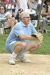 Carl Bernstein at the Artist and Writer's Annual Softball game in Easthampton on 8-21-04.  photo by Rob Rich copyright 2004 516-676-3939  robwayne1@aol.com